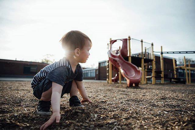 Watching Daddy play softball from afar. He loves to play in the dirt but very much dislikes dirty hands..how ironic. . . . . #worldoflittles #our_everyday_moments #dearestviewfinder #clickmagazine #my_magical_moments #theeverydayportrait #thatsdarling #p… ift.tt/2HYhJXt