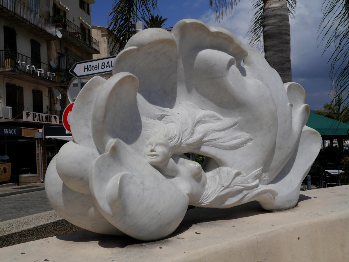 #Corse Aujourd'hui j'aime cette vague!
youtube.com/watch?v=Pip2Rz…