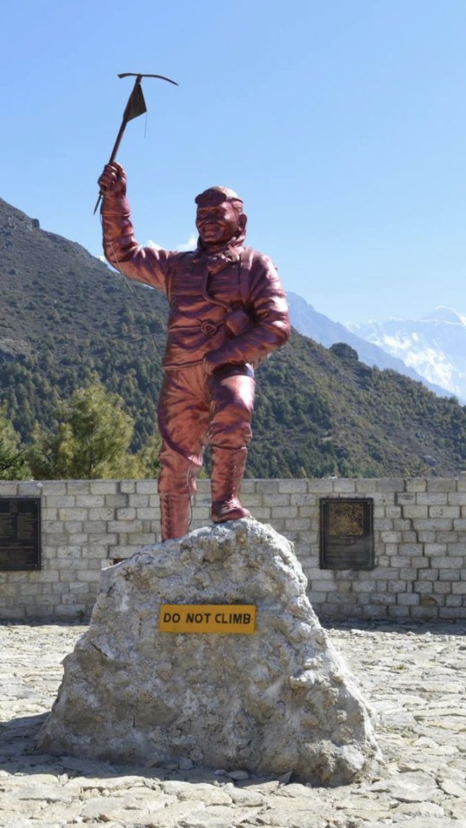 hsgrover's tweet photo. #changethesign #doclimb
Tenzing Norgay’s statue in Nepal.
#everest @MtEverest_ @everest https://t.co/hdA9wmwTGq