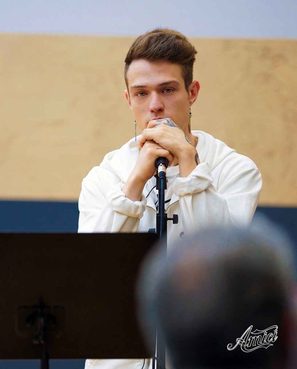 Secondo Biondo e Emma, Irama è fortissimo al televoto e potrebbe essere lui il vincitore di #Amici17, voi cosa ne pensate?