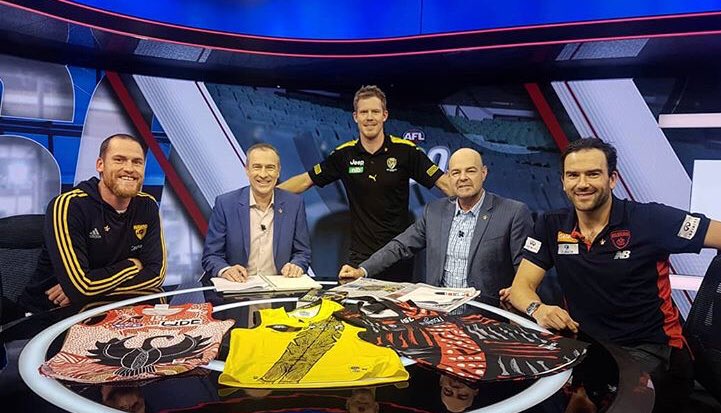 timmyhodges's tweet photo. 3 rippers at the desk with the boys tonight... #AFL360 #Jack #Jordan #Jarryd @FOXFOOTY https://t.co/yBvGq3heK5