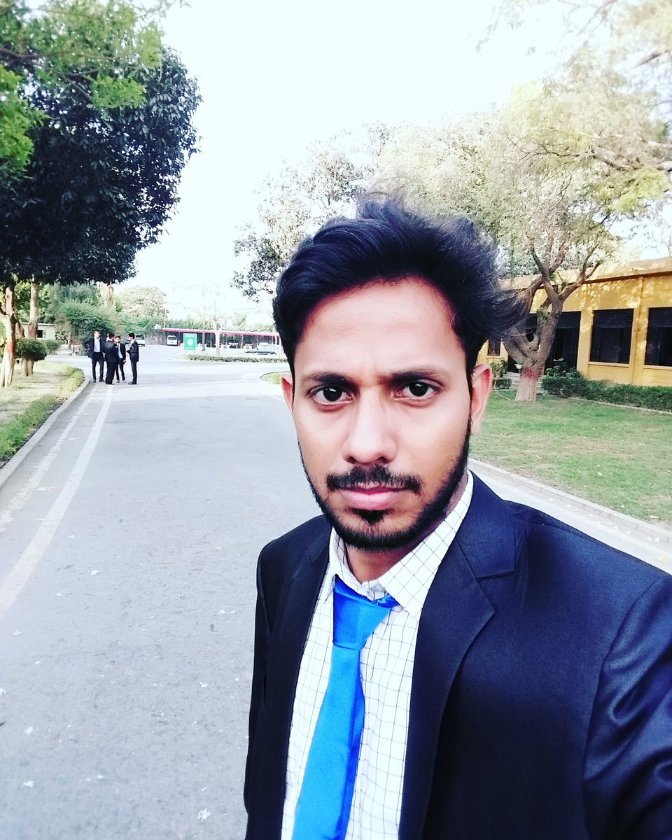 shariqali02's tweet photo. میں وہ کھیل نہیں کھیلتا جس میں جیتنا فکس ھو
کیوں کہ جیتنے کا مزہ تبھی ہے جب ہارنے کا رسک ہو

Oath taking ceremony 
2018 Sindh cabinet youth Parliament 
At #governorhousesindh karachi 
@RealM_Zubair
#ypflyontop 
@iqrarulhassan 
@faysalquraishi 
Regard
#YpSeniormember @qtalibazi1 https://t.co/fQRuN5p4m4