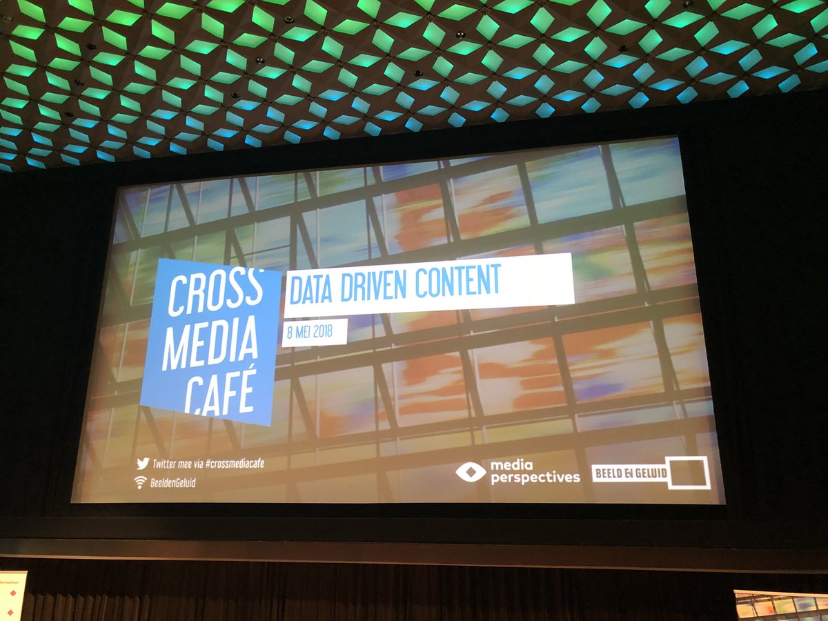Buiten 26 graden, binnen bij Beeld en Geluid volle zaal #crossmediacafe #datadrivencontent #mediadistillery