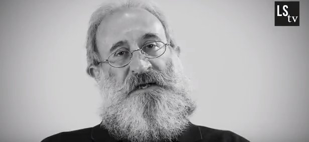 Hoy es el gran #estreno del primer capítulo de #NaturalistasLS, la primera serie original de #Ladera #Sur. El primer entrevistado es #Javier #Simonetti, biólogo chileno. Puedes verlo en este link bit.ly/2FTRgV9