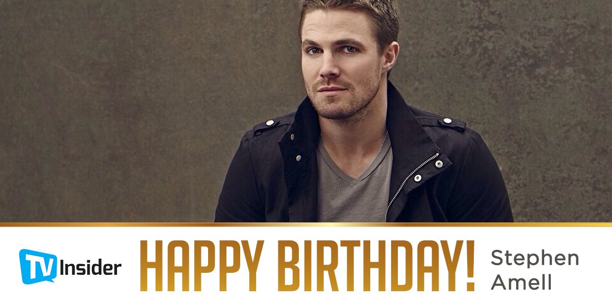 Our is pointing at Oliver! Happy birthday, Stephen Amell. 