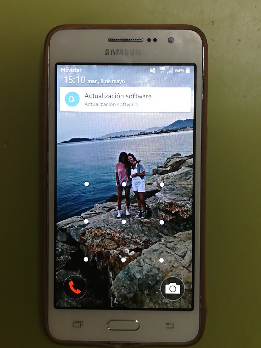 Acaba de llegarnos un móvil a objetos perdidos, si lo estás buscando, ponte en contacto con nosotros !