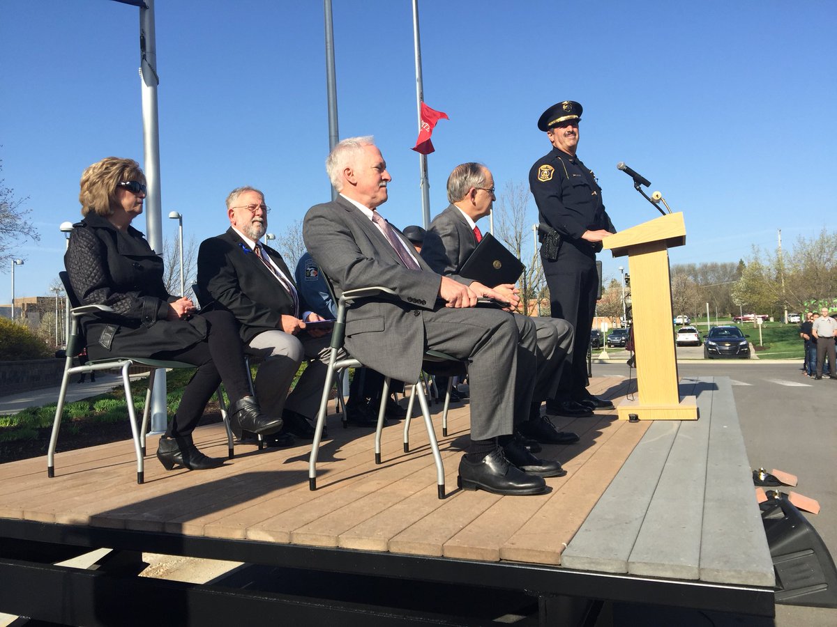 FerrisState's tweet image. The 15th annual Police Memorial, hosted by @FSUDPS, at @FerrisState’s @FLITElibrary has begun. #PoliceMemorial2018 #police