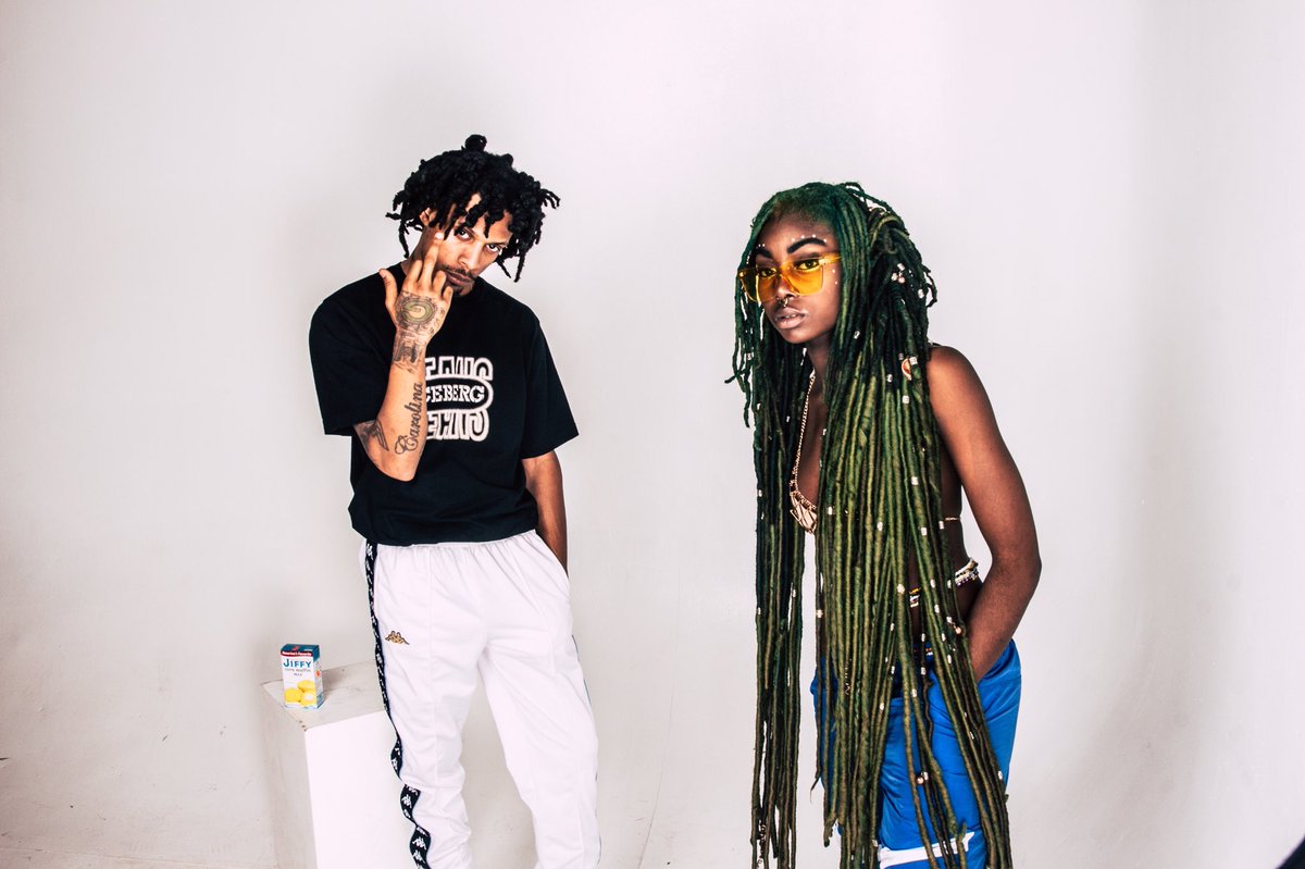 thefoolyguy's tweet photo. https://t.co/qyztitfa31
(Tap in) #New #Music #love #weed #maryjane #thefoolyguy #pic #fashion #locs #king #queen #fooly #cuntryhippie https://t.co/zAopYPxxzC