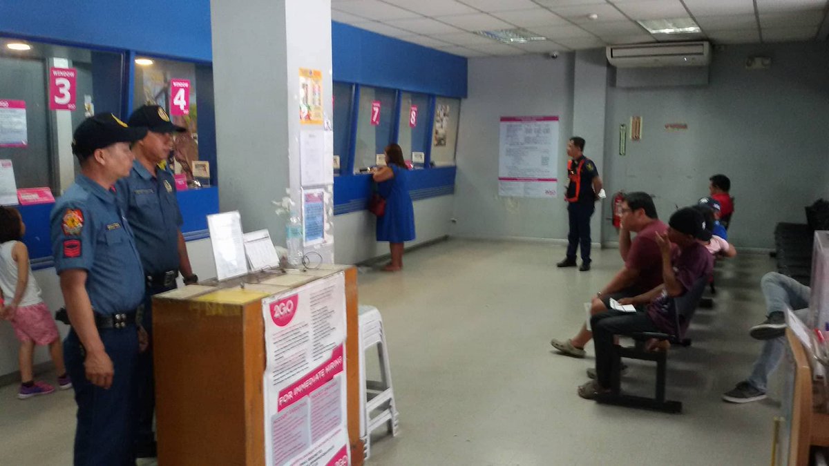 ncrmomarpstaone's tweet photo. ''Calamity Brings Out the Best in Us"
#SupportPNPPATROLPLan2030
#SupportMGPATROLPlan2020
#SerbisyongMakatotohanan
#DALOY3456
#SUMVAC 2018 https://t.co/T2LG5nvfyy
