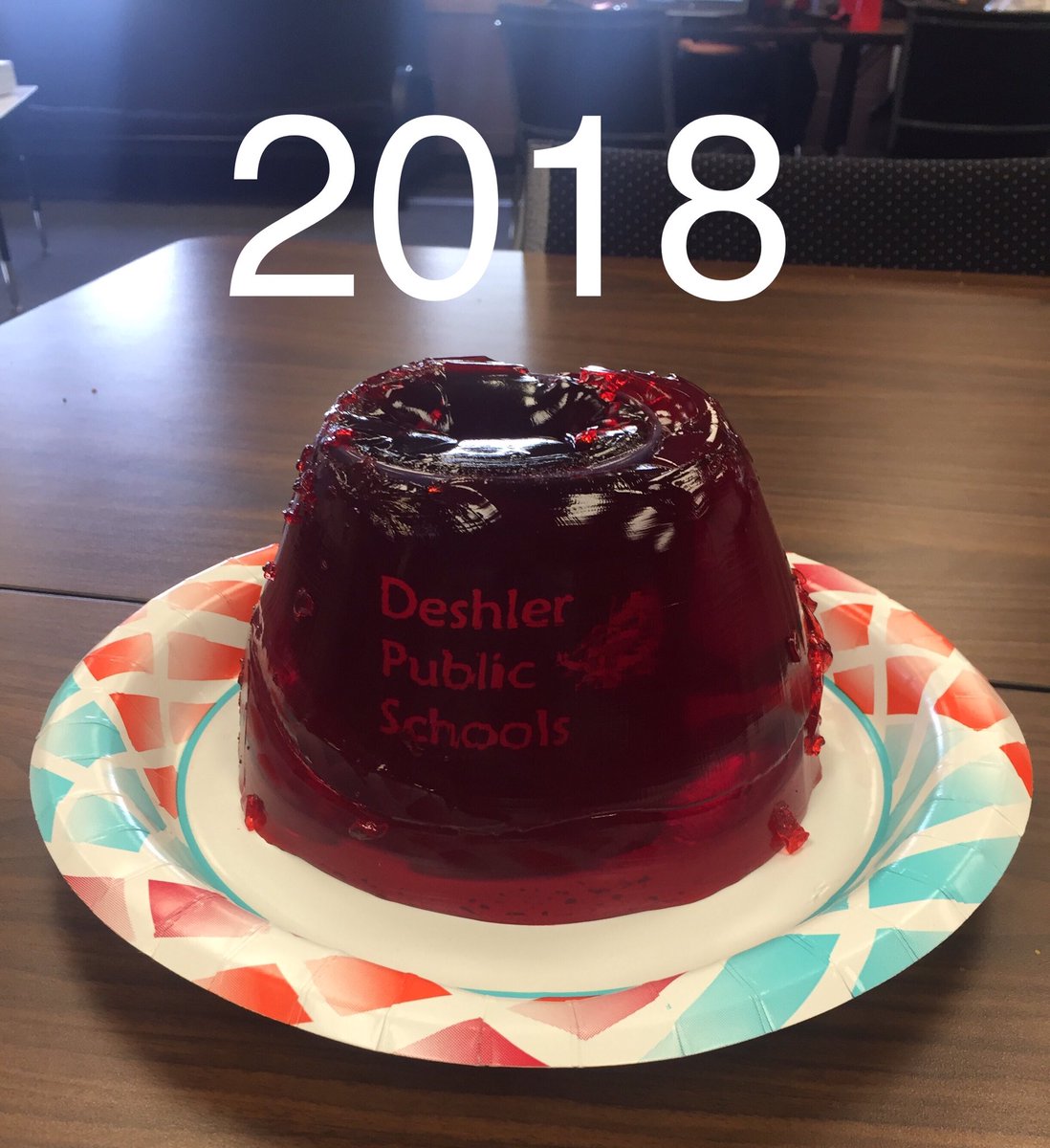 carsonklute's tweet photo. In my mind, I never pictured myself as Dwight from the Office. However, for the second time in four years, I have found my coffee mug in jello thanks to @amandamarie5115 https://t.co/ia46VNrzIg