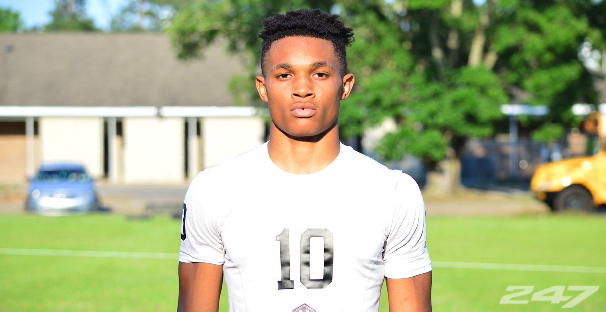 BillyEmbody's tweet photo. Intrigued by 2020 Amite (La.) DB Daran Branch (@say_brant), who has Jackson State, Memphis and Tulane offers. Long and has a nice frame to fill out.
Updated @247Sports profile: https://t.co/zueGXsiYBr https://t.co/R61LDVgNKp
