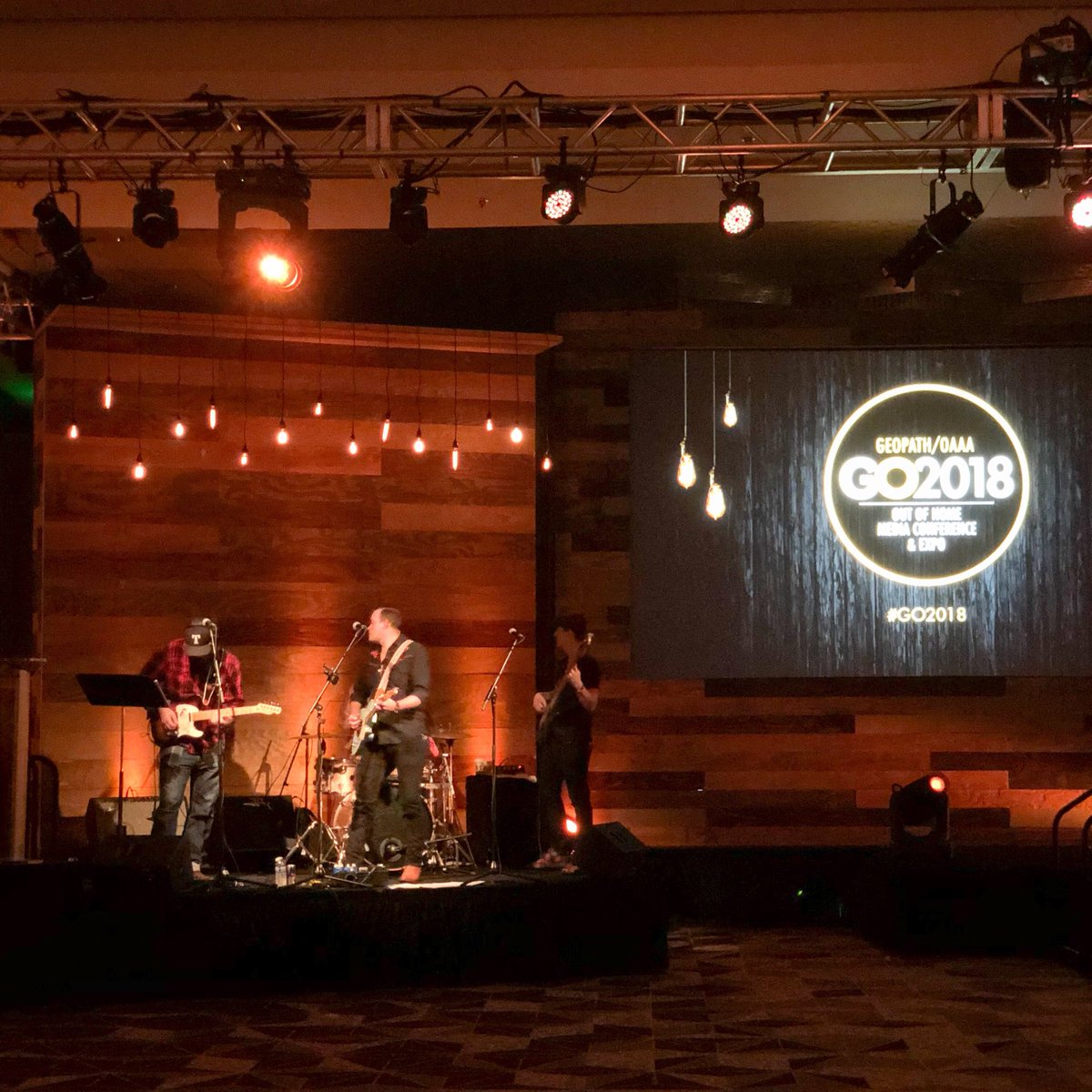 lawsome724's tweet image. The @Cuebiq team is ready for #go2018!  Live music at 8:30 in the morning ain't bad.