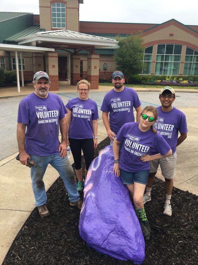 DP3_Architects's tweet photo. We had an amazing time at Hands on Greenville working to beautify Summit Drive Elementary! #peopleplacespurpose #handsongreenville  #yeahTHATgreenville https://t.co/LuuMfo1XcB