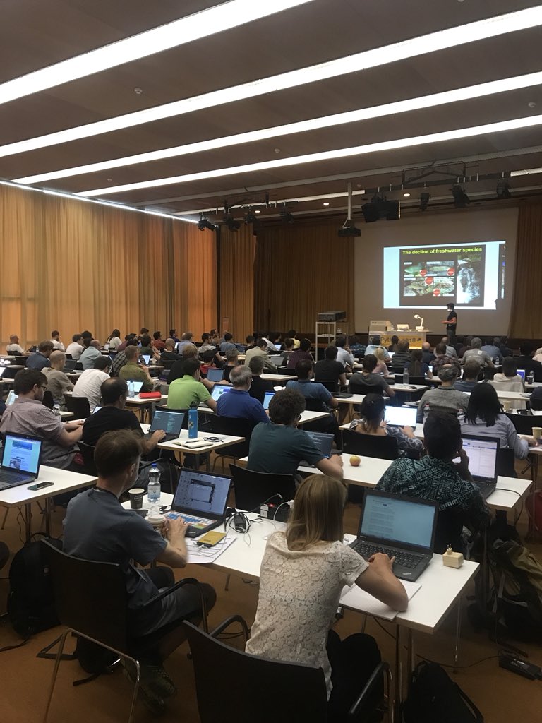 GeoPythonConf's tweet image. Erik Tiengo is now presenting  mesoHABSIM #GeoPythonConf #python