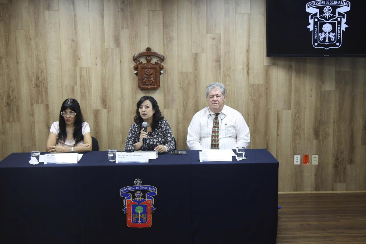 OficialCUCS's tweet photo. #CAPIB del #CUCS iniciará un grupo de apoyo psicoterapéutico para madres con hijos entre uno y cuatro años de edad, todos los jueves a partir del 17 de mayo, rueda de prensa ''Maternidad y Salud Mental'' más información aquí 👉https://t.co/pnlhuZGsvP https://t.co/y4sK17BICP
