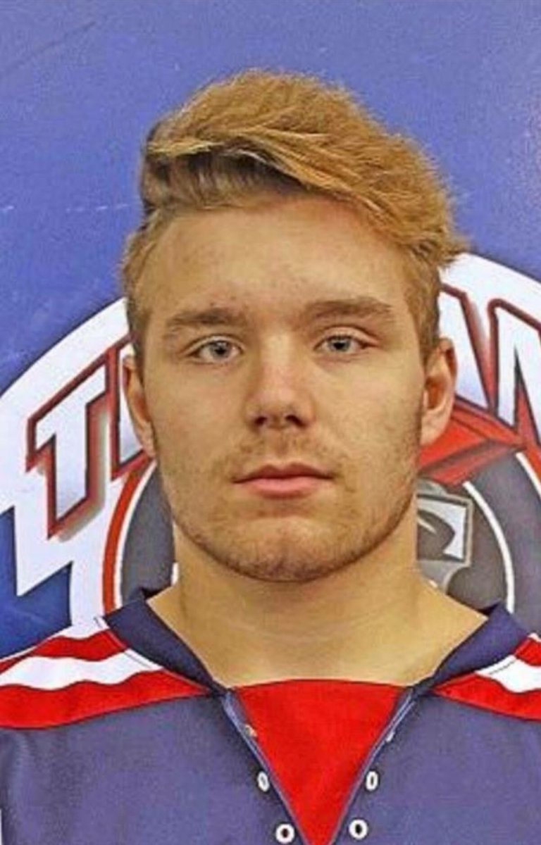 The Weyburn Red Wings are proud to announce the commitment of 2000 born &amp; hometown boy Rhett Frey. Rhett recently completed two seasons with the Tisdale Trojans where he was the Captain on their 2017/2018 season squad. 
Welcome home Rhett!