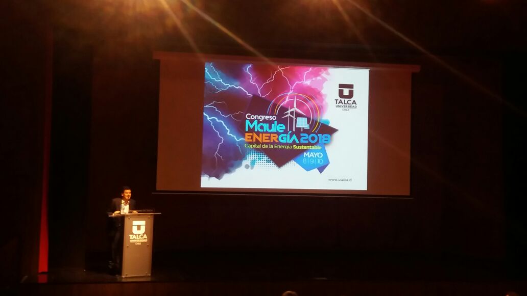 vivest_sa's tweet photo. Participando en congreso Maule Energía Sustentable. Presenta el director de @acesol, Sr. Ignacio Rodriguez. Entrega proyecciones de crecimiento en la industria solar y cuales son las repercusiones de la modificación a la Ley 20.571. https://t.co/fr0zUUjZ0e