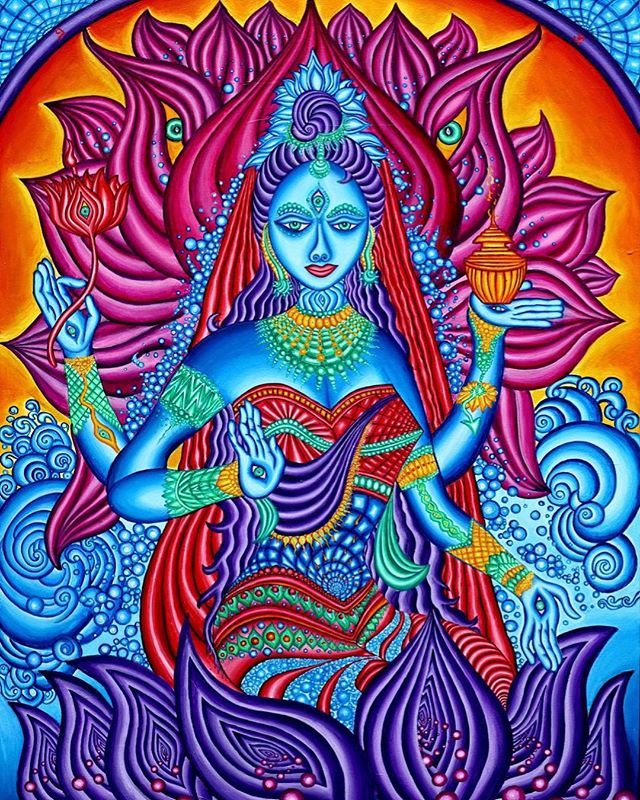 kostumekult's tweet image. #nofilterneeded obviously! We are so pleased to welcome @aliumeart and her wonderful visionary art to Black &amp;amp; Light Ball this Saturday! Originally from the Ukraine, Alex studied a spectrum of subjects from numerology to magical practices to psychology wh… ift.tt/2KJkV72