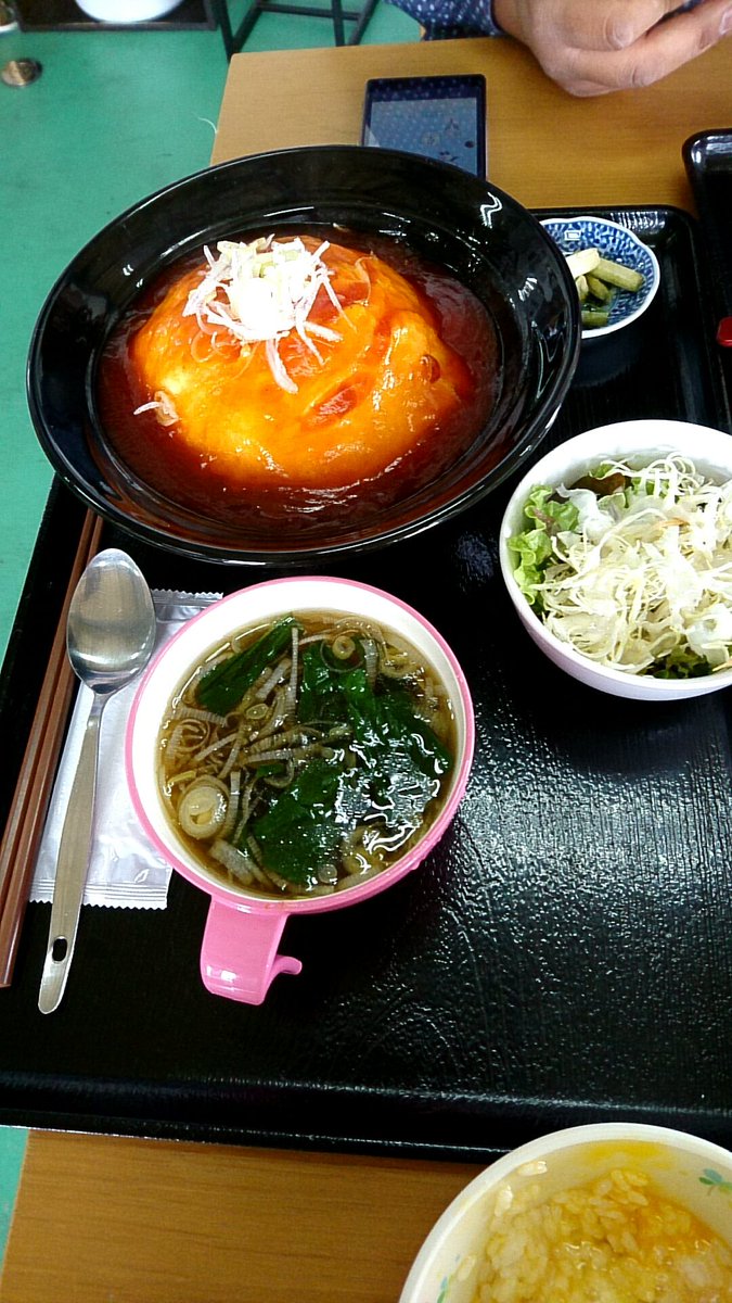 たまごの駅店長