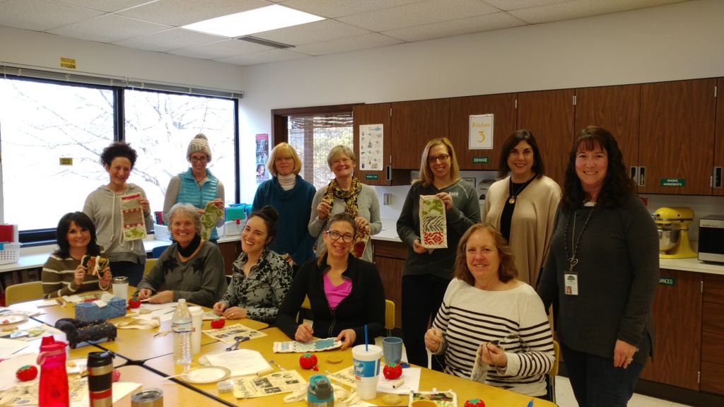 GWBooks's tweet photo. From all of us at #GWLibrary, happy #TeacherAppreciationDay to all our hardworking teacher followers! Thank you for all you do to continue teaching the story of George Washington, history, and civics! https://t.co/bqNoGLv0K3