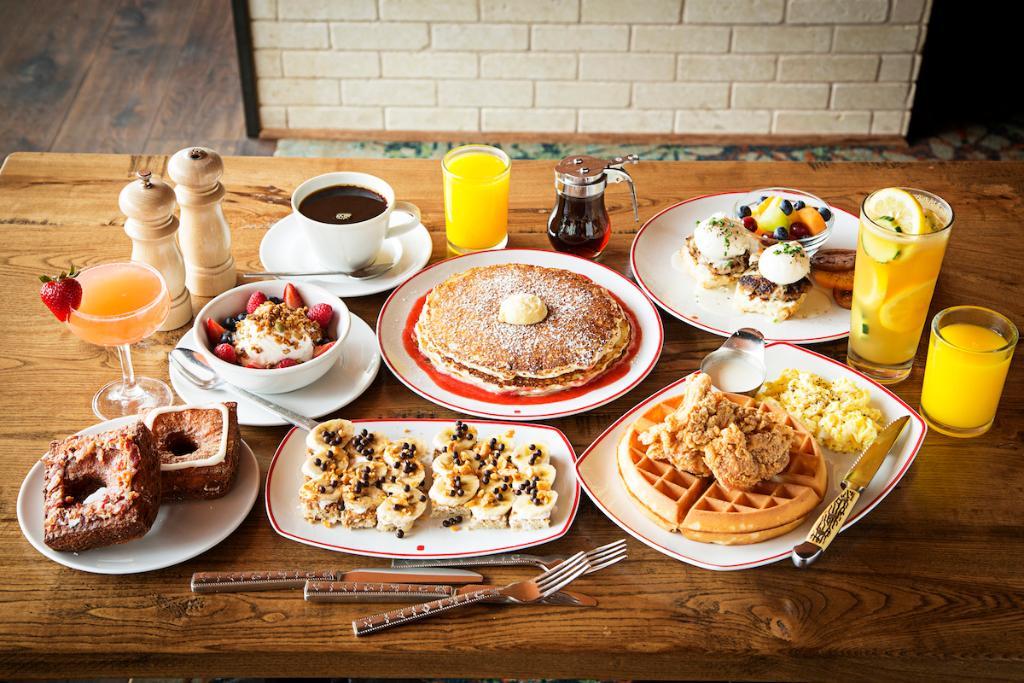 Looking for the perfect place to celebrate mom? Head to one of the 100 Best Brunch Restaurants in America 2018 for #MothersDay: bit.ly/2rvhOGS #OpenTable100
