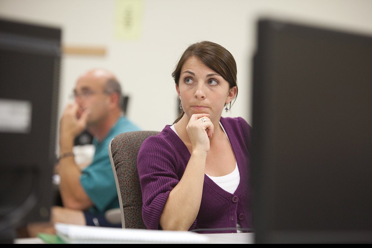 OnondagaCC's tweet photo. Today we announce our Weekend College program! Get a degree in 12 months while still keeping a job and your life. Learn more today. #WeekendCollege https://t.co/a3GNH8S5Xx https://t.co/CicXhEq7hP