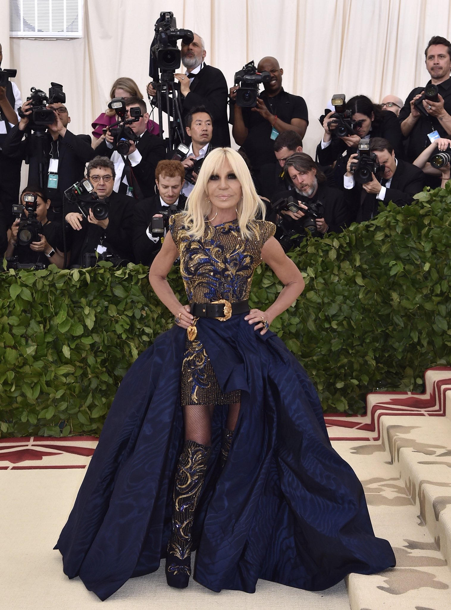 Donatella Versace Met Gala Dress 2018