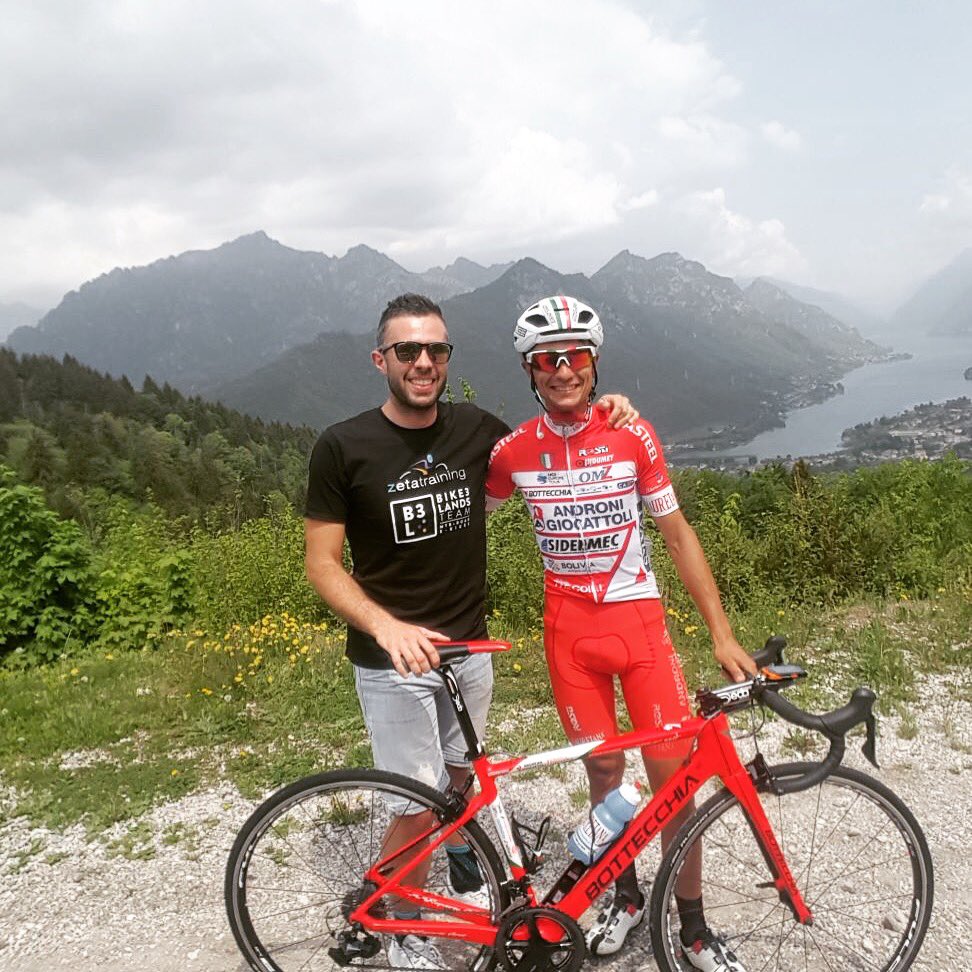 Acido lattico ne abbiamo?!?😅🤪
Giornata di test con <a href="/Zeta_training/">Zetatraining</a> 💪🏼 Pronti a partire per la vuelta Aragona ! 🇪🇸 🙌🏼😎🔝
