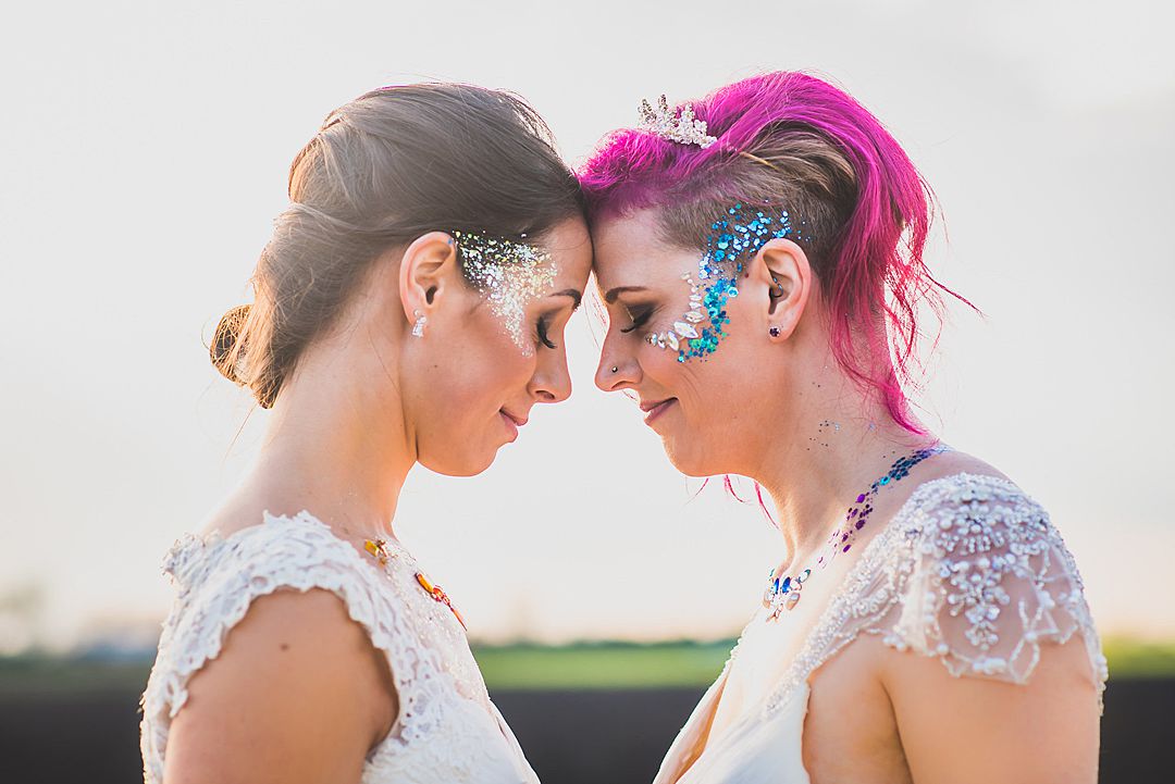 festivalbrides's tweet photo. ON THE BLOG | A Colourful Glitter Inspired Same Sex Festival Wedding Shoot featuring Cambridge Glitter Bar - a very cool mobile glitter bar that can add a bit of sparkle to your wedding day! https://t.co/nP50MKjO4L https://t.co/XphfJtYwsl