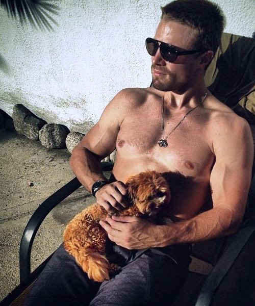 Happy Birthday Stephen Amell!      