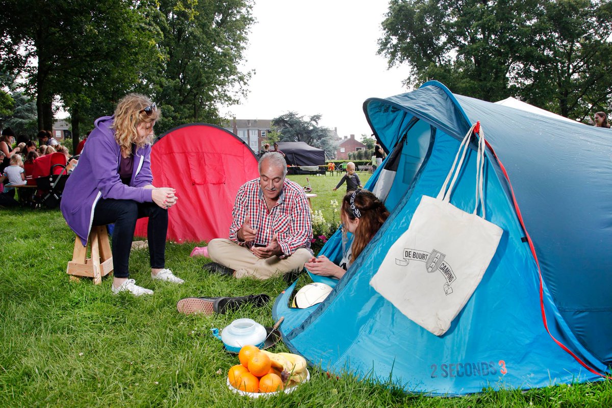 #vacature alert! Het Centrale Team van <a href="/debuurtcamping/">De Buurtcamping</a> zoekt per direct een kampeer liefhebbende stagiaire voor de zomermaanden. Bekijk de vacature hieronder. Happy camping! <3 debuurtcamping.nl/stage-lopen-bi…