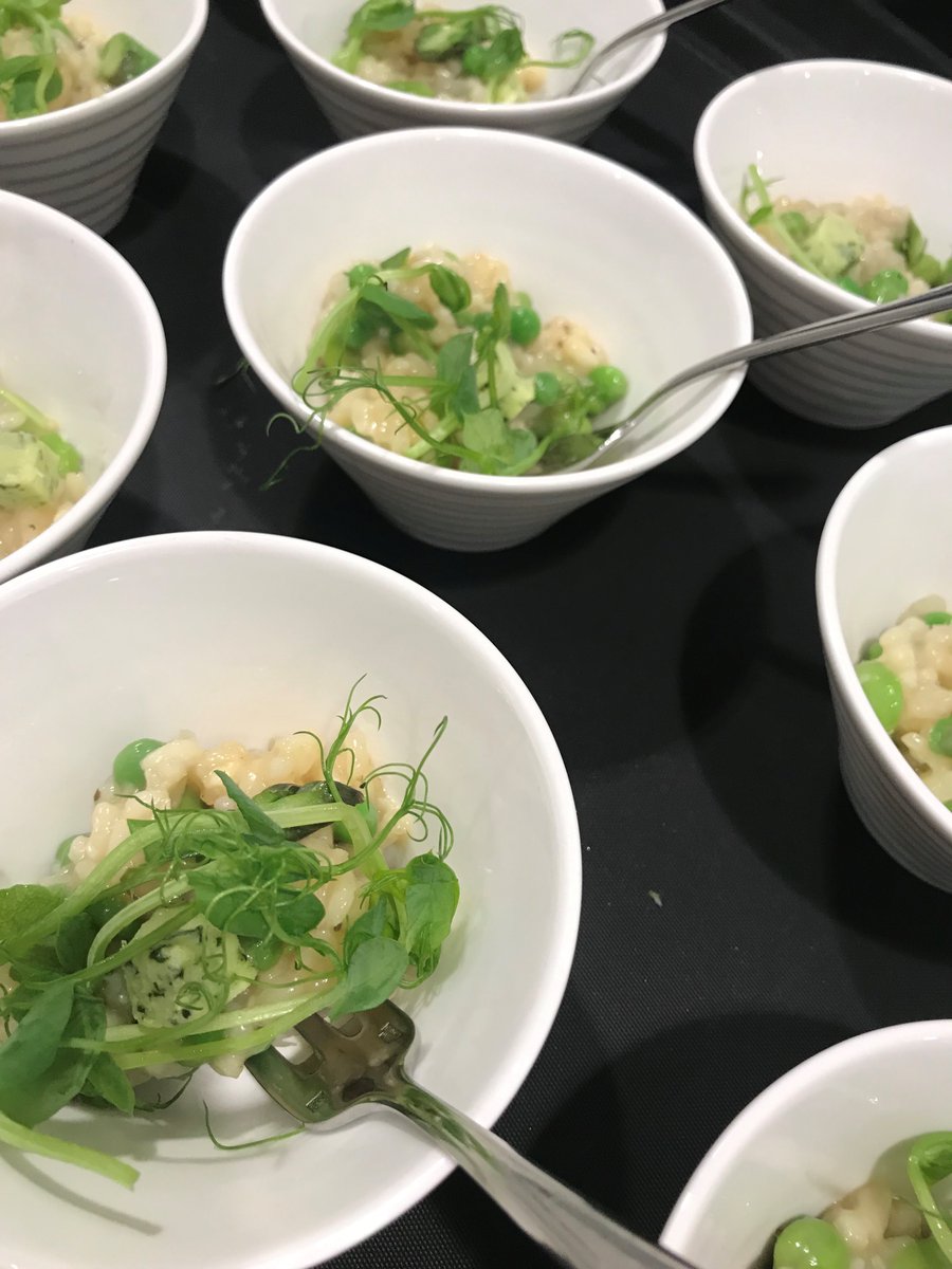 Another one of our recent canape's: spring risotto of asparagus, peas, baby broad beans and spring onion finished with parmesan and basil butter.

#risotto #events #canape #londonevents #sophiegrey #yummy