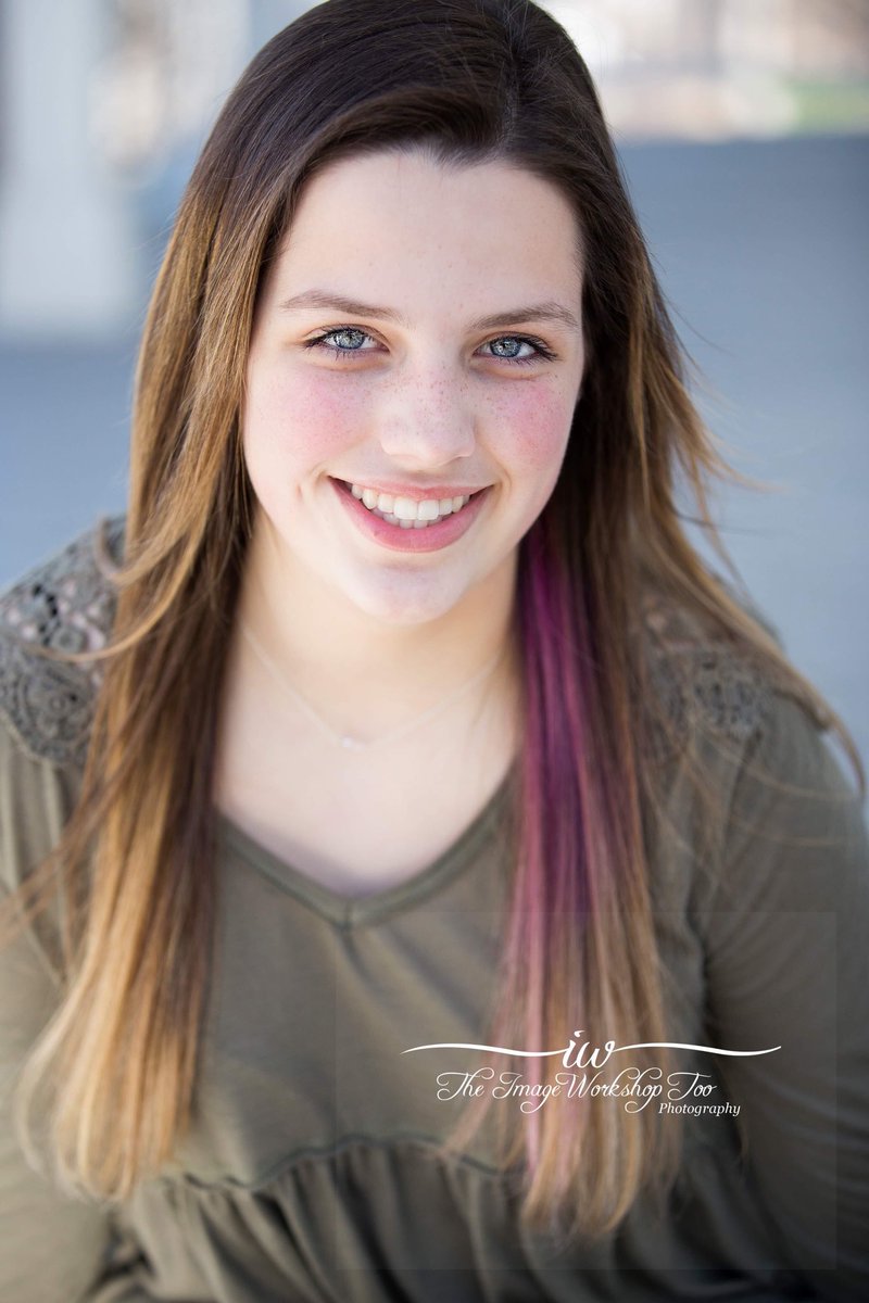 SherriBram's tweet photo. 2019 Senior Model ~ Camryn Hodgkins a senior at Plymouth High School this fall.  She looks forward to advanced marketing, working in The Den and cheering on the Cats!!  She supports the SJ5K!  It’s going to be a great senior year Camryn!!  Welcome to the 2019 Senior Model Crew!! https://t.co/M1ZgNX2SlP