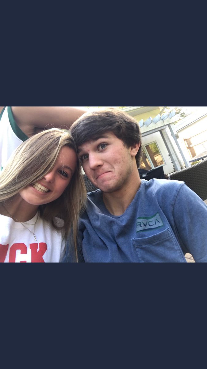 ryanuscfan7's tweet photo. Happy birthday Julia!!❤️ hope it’s filled with blueberry pancakes:) @juliacorna_ https://t.co/kS7KZJUsuG
