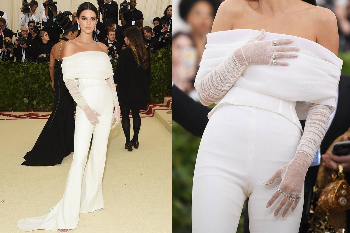 BritishVogue's tweet photo. In @OffWht, @KendallJenner makes an elegant case for the return of an evening glove. Will you try? https://t.co/ukN3bCy6Ho https://t.co/V1bb4HLvLt