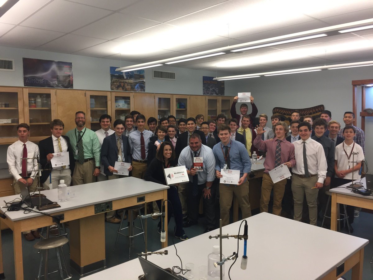 SJPREP's tweet photo. .@SJPREP Med welcomed Kristen Chreiman P '21 &amp; Brian Potenski from @PennTrauma to present "Stop the Bleed," a Bleeding Control Course. They presented info and also did hands on work on how to pack a wound and apply an emergency tourniquet. https://t.co/kdusLzEOfp https://t.co/wYen2NwT2e