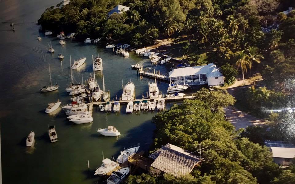 MatlachaBoats's tweet photo. Going to or from Cayo? How about stopping in for Lunch at @CabbageKey https://t.co/RAPXppAPh3