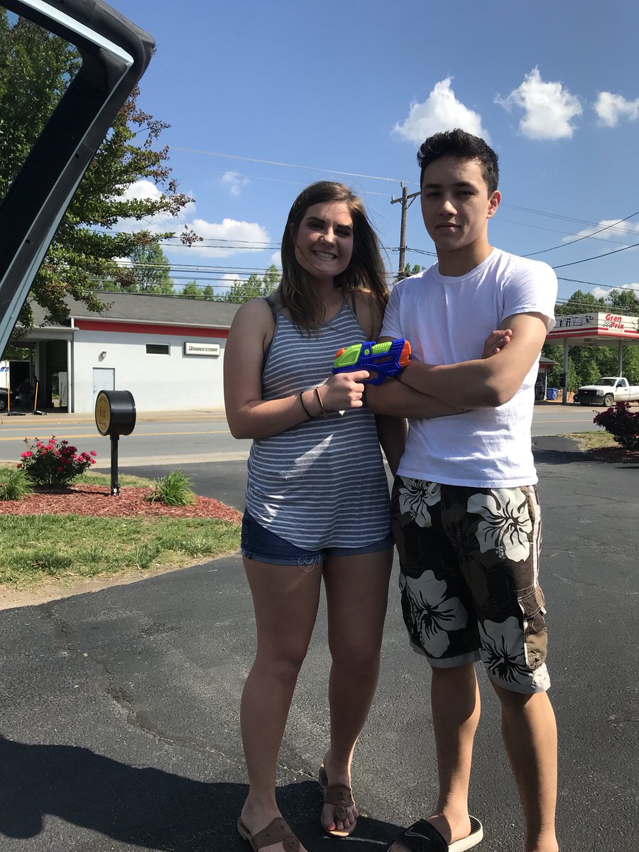 NDHSSA_2018's tweet photo. Down goes Nathan just trying to get some quality Welcome Bojangles 🔫🔫 https://t.co/ZEO96mNX1e