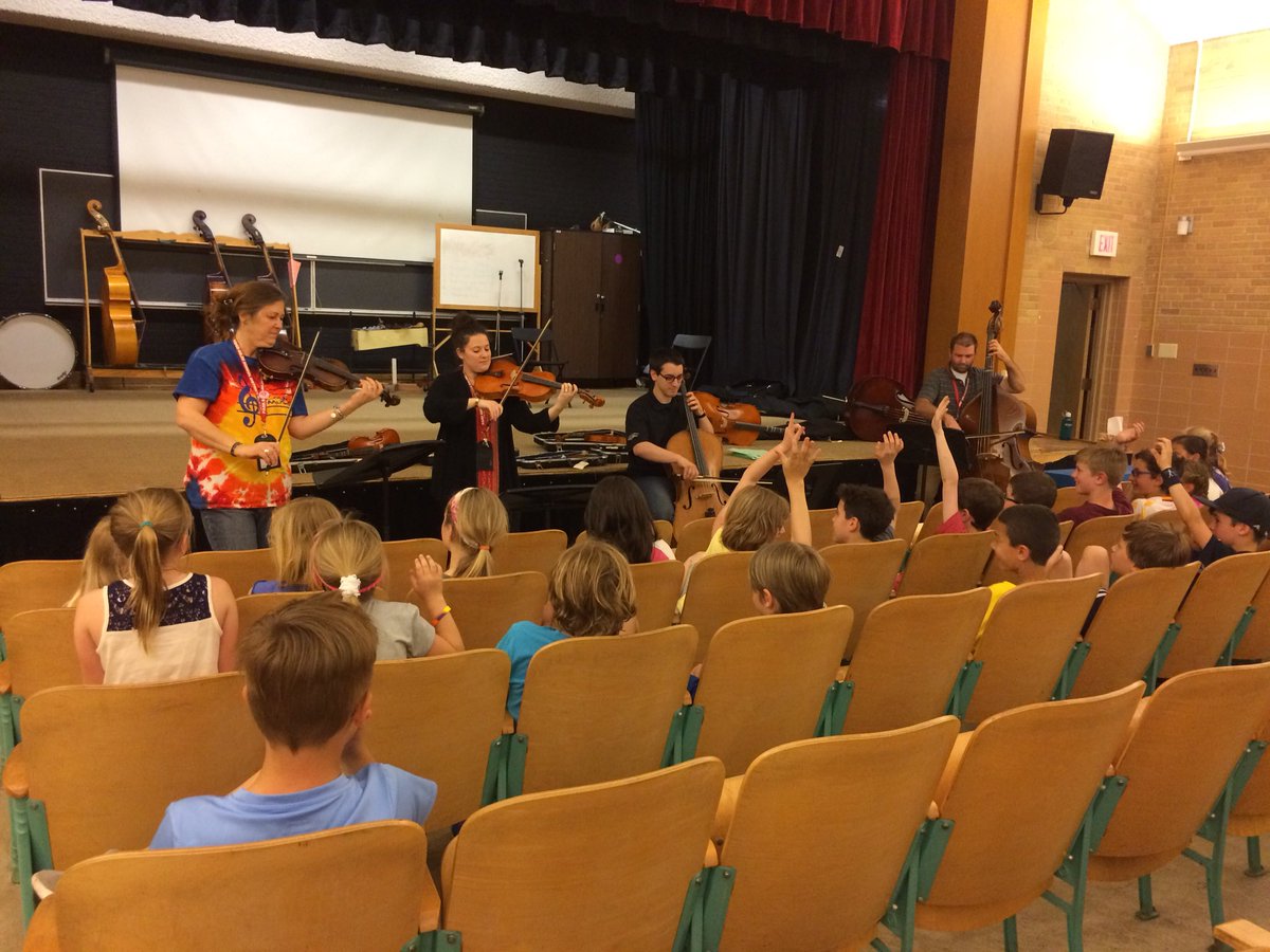 3rd Graders loved hearing our talented orchestra teachers from <a href="/EmersonMusicD64/">Emerson Music D64</a> and <a href="/LincolnMusicD64/">Lincoln Music D64</a> play today! #engaged64 #d64music #soexcited
