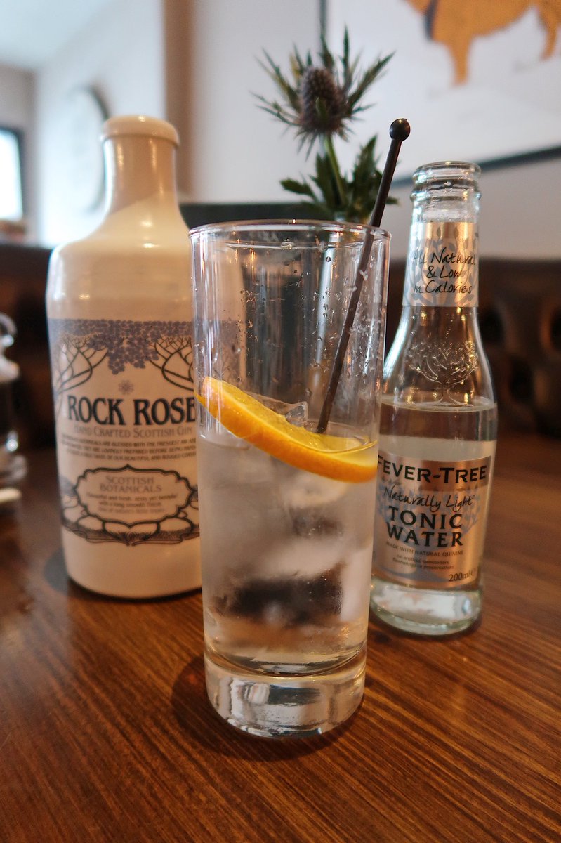 juliabryce92's tweet image. Some of the drinks we had at @HowiesAberdeen last night to go alongside our delicious dishes. Of course @RockRoseGin and @innisandgunnUK were on the cards, but I did manage to sneak a wee @portersgin in there too. 🍸🍺 #aberdeen #aberdeenfood #aberdeenbloggers #howiesaberdeen