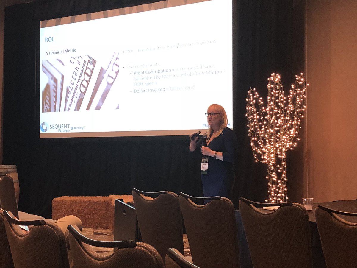 geopathGIS's tweet photo. @aliceksyl providing great insights on #ROI in #OOH @GeopathOOH @YourOAAA #sequentpartners #GO2018 https://t.co/yDkpCNbUyU