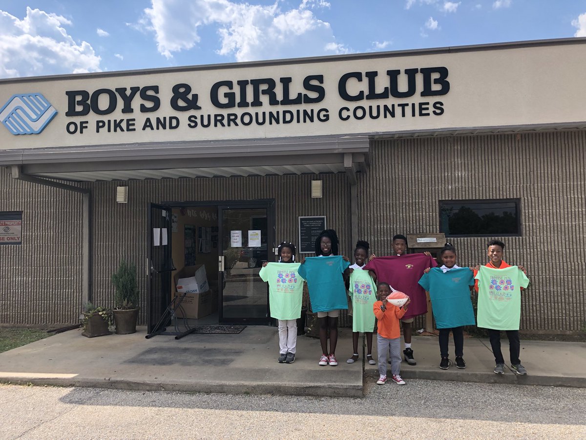 TroyFest's tweet photo. We were able to donate a couple of boxes of past year’s festival shirts to the Boys &amp; Girls Club of Pike and Surrounding Counties this afternoon!! https://t.co/UxvFShMSp8