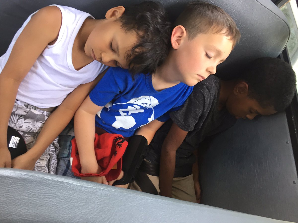 HelloMrBenoit's tweet photo. The quietest bus ride ever! Thanks @TheAustinZoo! #sleepybus #austinzoo #firstgradefieldtrip #AISDproud https://t.co/T5SJnhMqVD