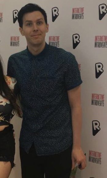 phanoutfits tweet picture