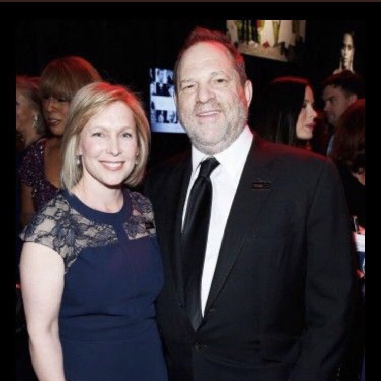 RogerThatB17's tweet photo. @RealJamesWoods #anothergenius https://t.co/pKIBspzip9