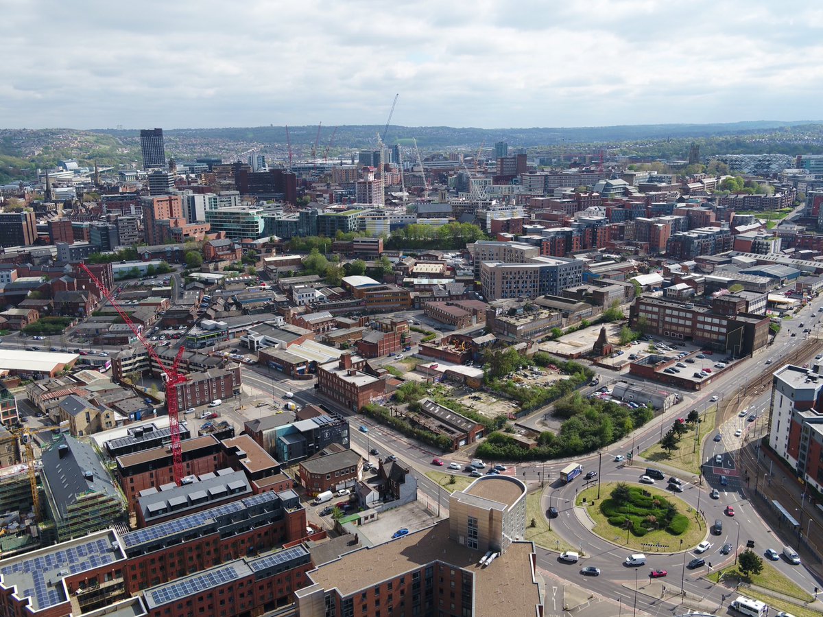 UrbanaAdam's tweet photo. A great aerial of Sheffield city centre, zoom in and you can see how much development is currently being delivered. Huge site at the front is where our proposed PRS scheme will welcome residents and visitors travelling in from the north. https://t.co/m4PcE95EED