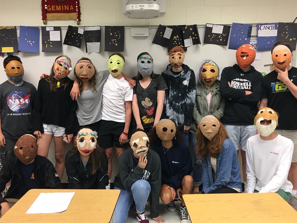 agrippasmock's tweet photo. Roman drama day in Latin 2/2H - lots of laughs with Plautus! #masksonpoint  #potofgold @RoswellPrinShaw @GeorgiaJCL https://t.co/8wM2Sf5qWR
