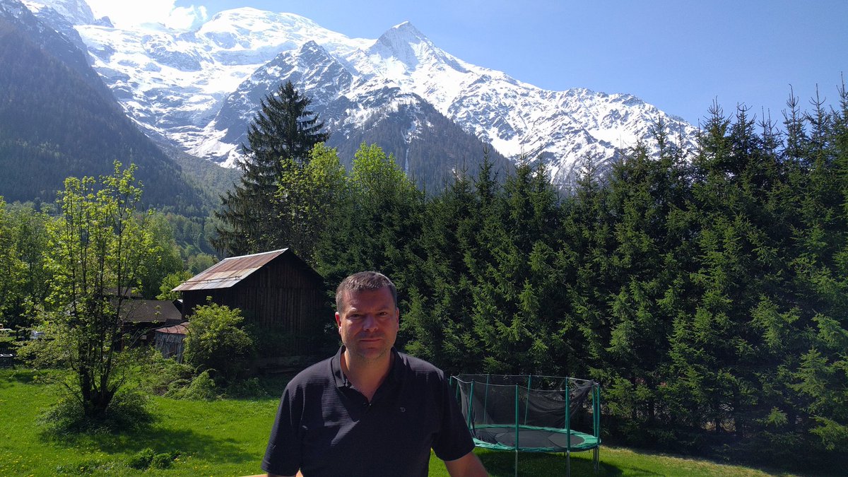 LebCaro's tweet photo. Finale du marathon de Genève. Chamonix et Annecy la veille. https://t.co/awsksjgiZI