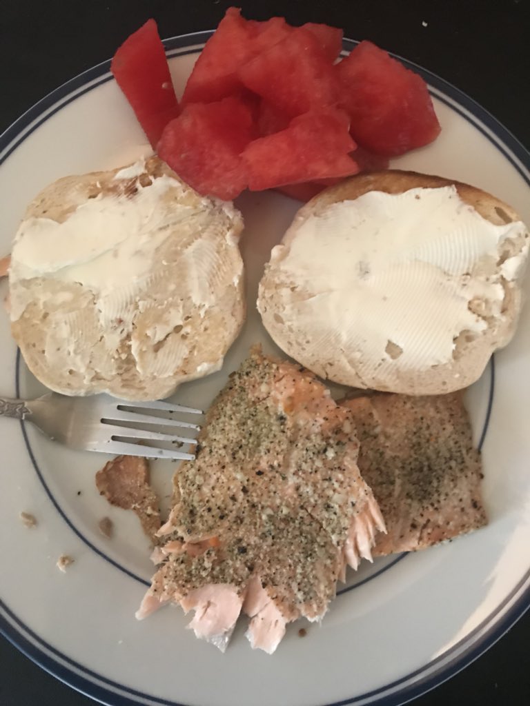 AlphaDinero's tweet photo. Salmon, bagel w cream cheese &amp; watermelon 🍉 
#brunch #AlphaGod #SweetBlackCum #BlackCum #BlackCumMatters #AlphasRules 💯💪🏿#betasdrool 🤤 #BlackSupremacy ✊🏿 https://t.co/CSiaRRlZva
