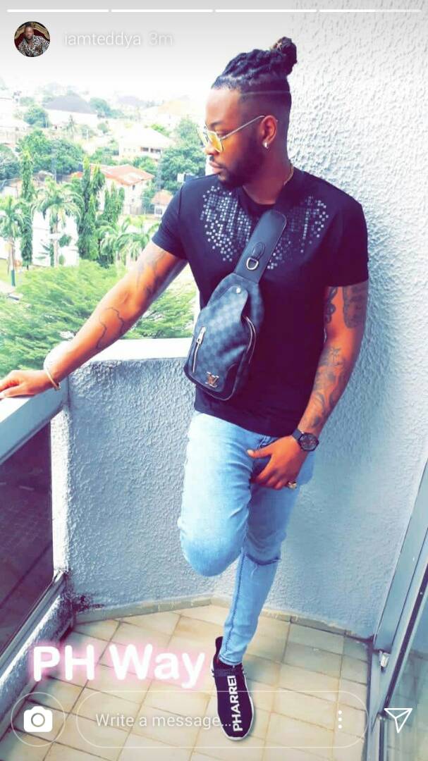 cici_hlubie's tweet photo. I've love
Pepper 
Very special
Baby mo
Lean back
It's what I'm enjoying this moment 
#manliketeddy
It's all love and respect for Zaddy @BadmanTeddyA https://t.co/Tz5wvKnSCT